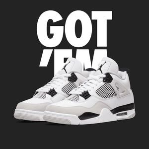 Air Jordan 4 Military Black